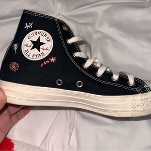 black converse